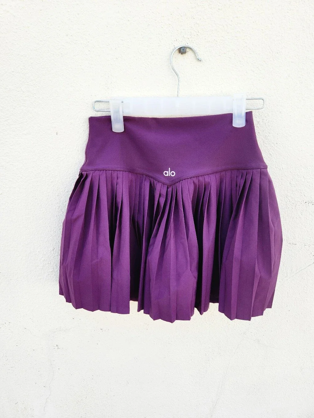 ALO Yoga Plum Pleated Mini Skort